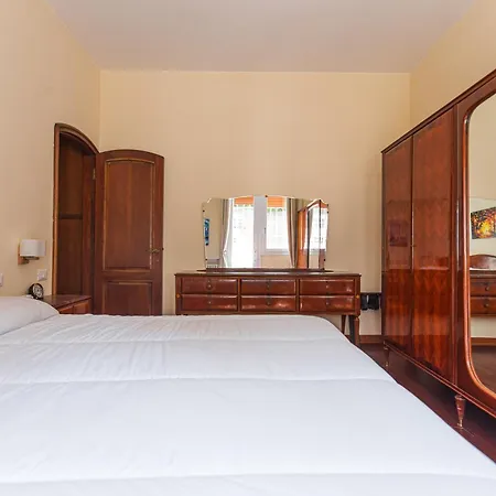 Ur-nest Tullio Levi Civita *