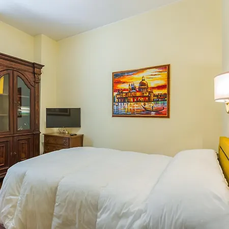 Ur-nest Tullio Levi Civita Apartamento *