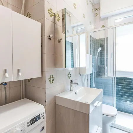 Ur-nest Tullio Levi Civita Appartement