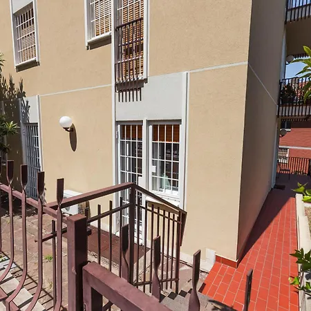 Ur-nest Tullio Levi Civita *