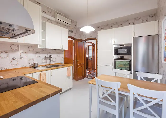 Ur-nest Tullio Levi Civita Apartamento *