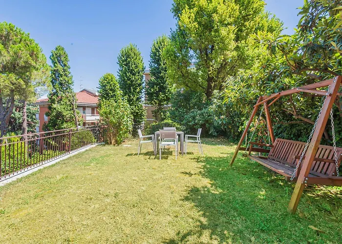 Ur-nest Tullio Levi Civita Apartmán *