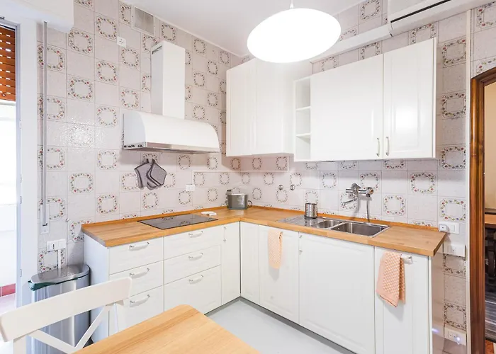 Ur-nest Tullio Levi Civita Bolonia