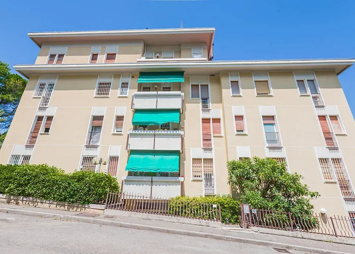 Ur-nest Tullio Levi Civita Apartamento