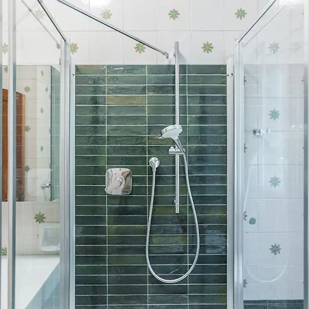 아파트 Ur-nest Tullio Levi Civita *